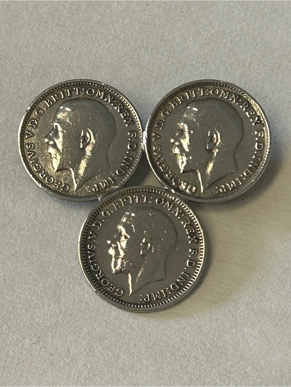 Silver Sweetheart George 5 Coin Brooch